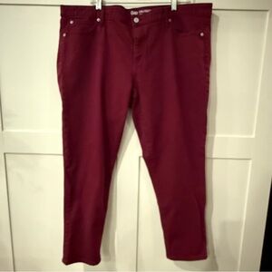 GAP Girlfriend Jeans - Burgundy Red - 20 R